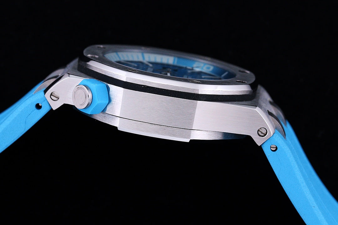 TOP! - 316L Steel - Babyblue rubber - Automatic - 42mm