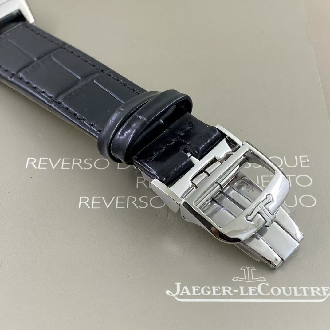 White Silver - Black Leather - Manual winding - 45*27mm